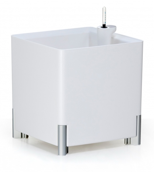 Горщик пластиковий Mondum Медітеранео 40x45x36 см (ніжки срібні/ коричневі) квадратний 36 л білий 