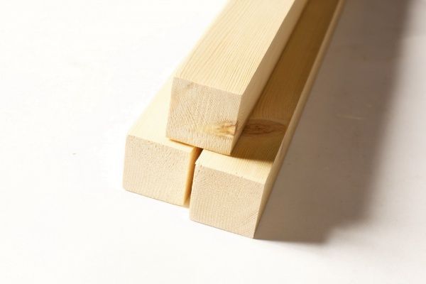 Брус струганий цільна конструкція 30х40х2500 мм сосна