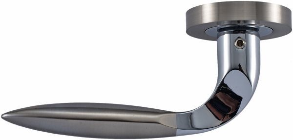 Ручка на розетці  MVM Z-1333 хром