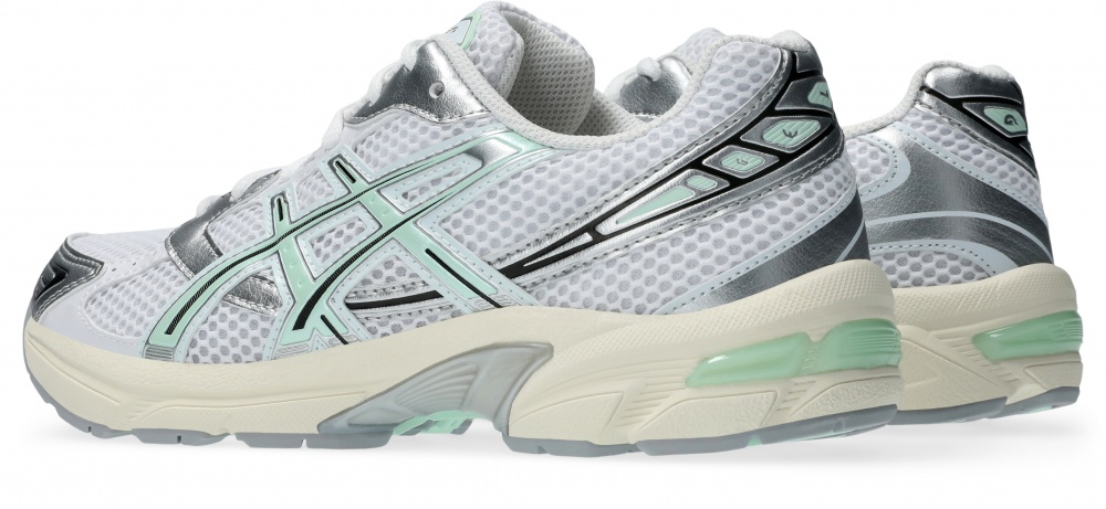 Кросівки жіночі Asics GEL-1130 1202A164-120 р.37,5 білі