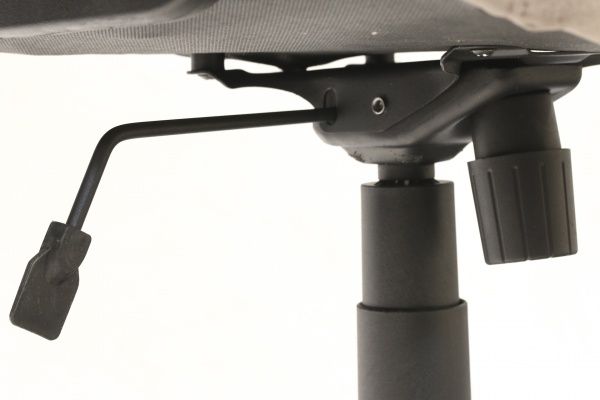 Крісло Nowy Styl Boss Roni-07 (Comfort) СН бежевий 