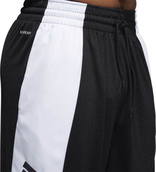 Шорти Adidas PRO MADNESS SHR FH7947 р. MT чорний