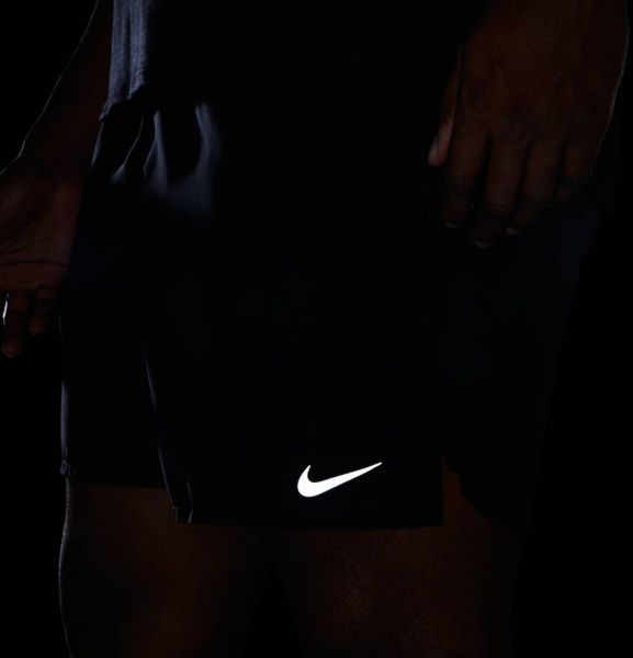 Шорты Nike M NK DF CHALLENGER SHORT 5BF CZ9062-010 р. L черный