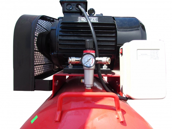 Компресор Vulkan IBL3090D