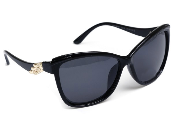 Очки солнцезащитные категория VIP в ассортименте