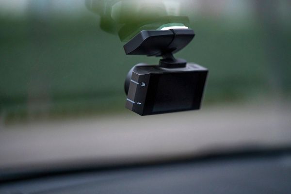 Видеорегистратор 2E Drive 730 Magnet