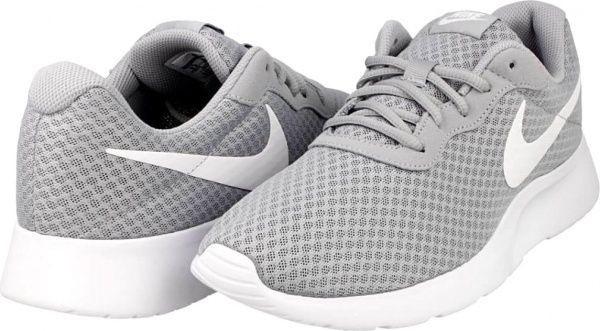 Кросівки Nike TANJUN 812654-010 р.11,5 сірий