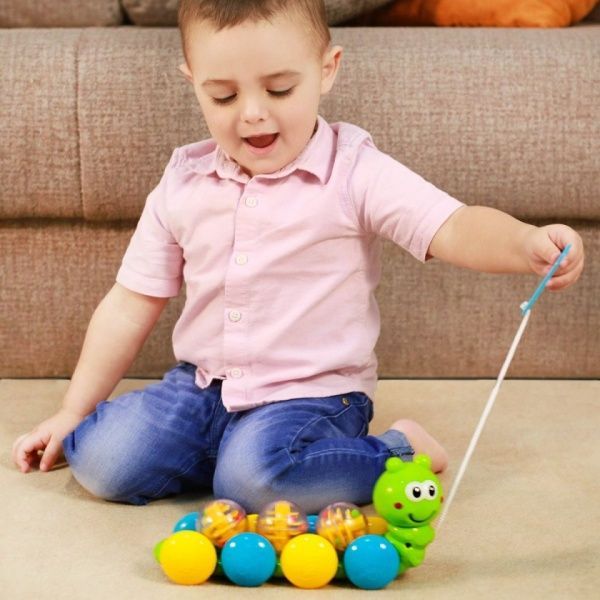 Каталка Bebelino Гусеница с шариками