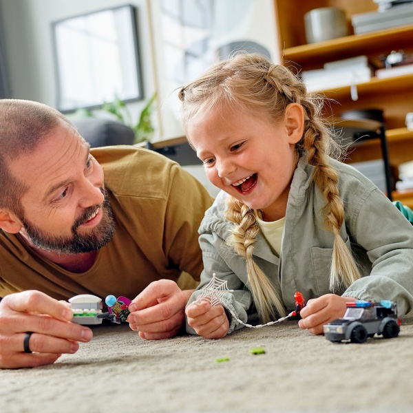 Конструктор LEGO Super Heroes Marvel Людина-Павук проти атаки дрона Містеріо 76184