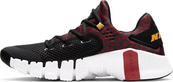 Кросівки Nike Free Metcon 4 DJ3015-016 р.US 7,5 чорно-червоний