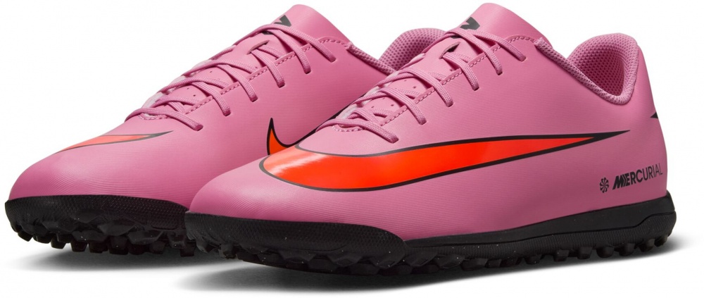 Cороконіжки Nike Mercurial Vapor 16 Club FQ8446-600 р. US 8,5 рожевий
