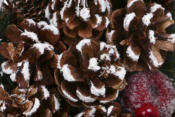 Ялинка штучна прикрашена 180108-1 коричневий 