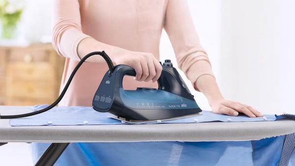 Утюг Braun SI7160BL 