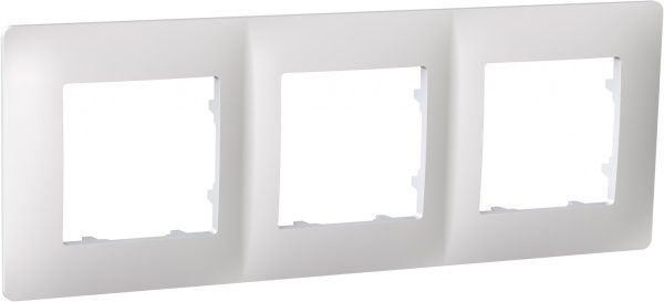 Рамка трехместная Plank Electrotechnic Classic универсальная белый PLK1030031
