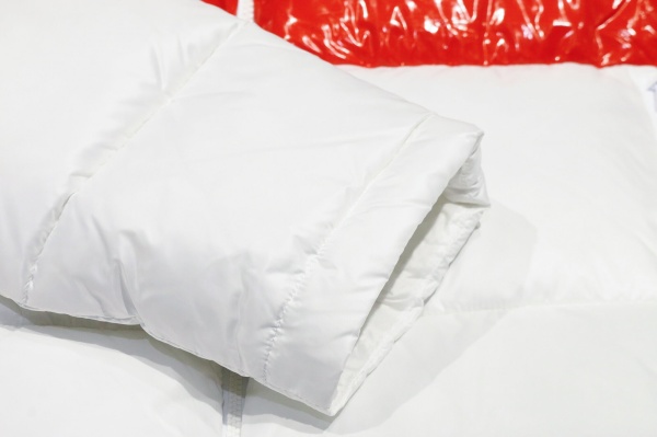 Пуховик EA7 6LPB10-PN5ZZ-1100 р.XL білий