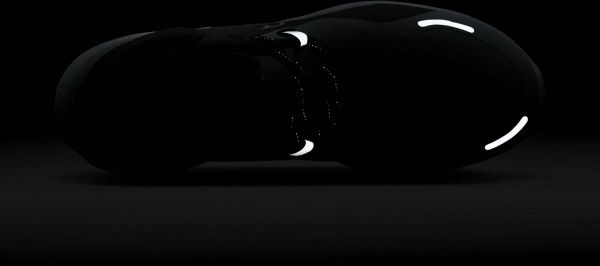 Кроссовки Nike REACT MILER SHIELD CQ7888-003 р.US 8,5 черный