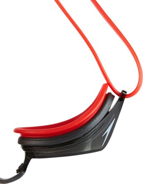 Очки для плавания Speedo Vengeance 8-11322B993 one size красный с серым