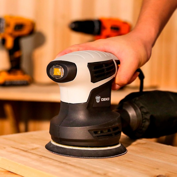 Вібраційна шліфмашина DEKO DKSD28Q1