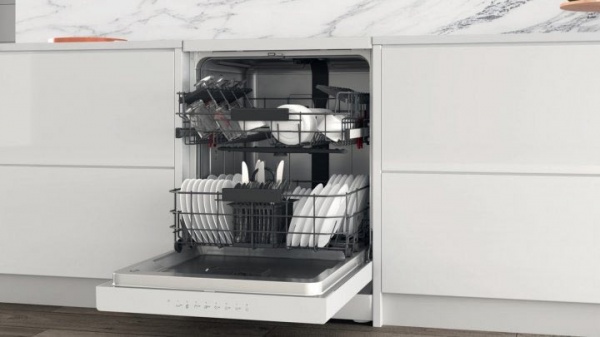 Посудомоечная машина Whirlpool WRFC3C26