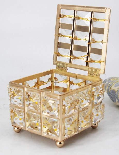 Скринька для прикрас Chic