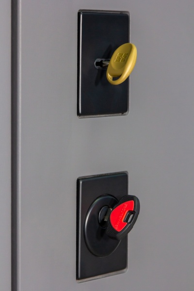 Двері вхідні Булат Термо Мегаполіс 528 мусонне дерево / мусонне дерево світле 2050x950 мм праві