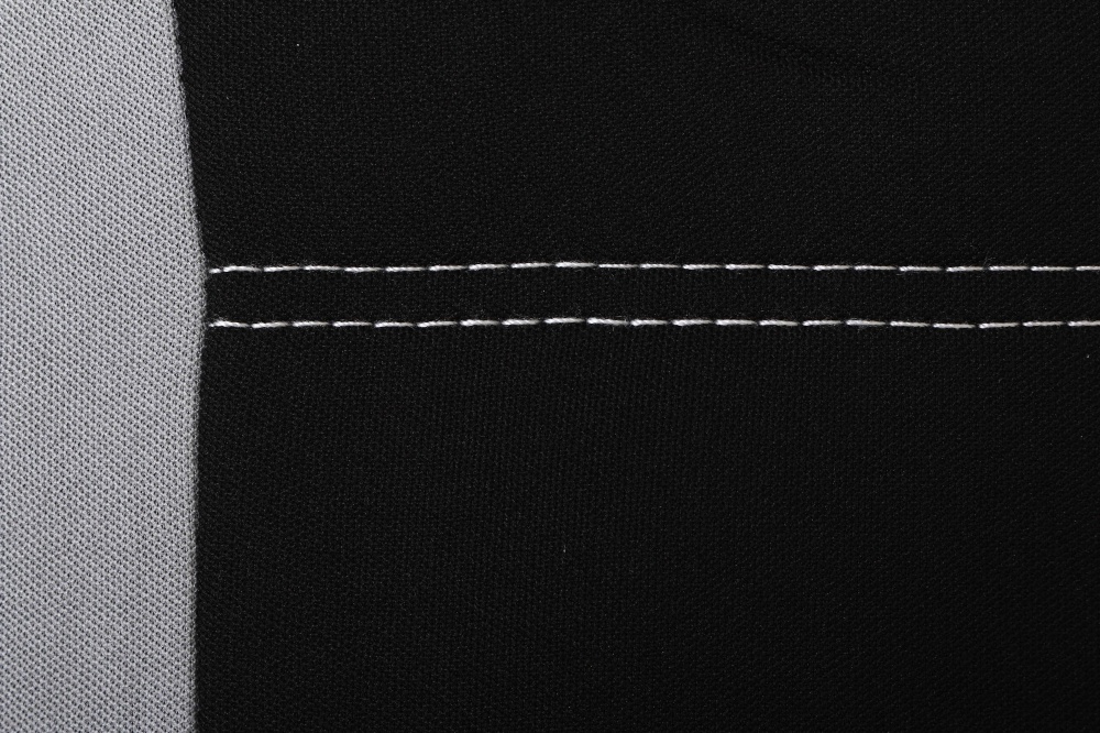 Комплект чохлів на передні сидіння Auto Assistance універсальних AA1842F-1 2 шт. чорний із сірим