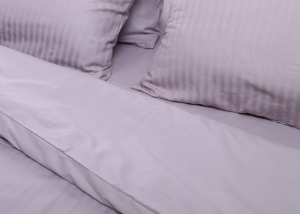 Комплект постільної білизни Exclusive Stripe Deluxe 2.0 ліловий La Nuit 