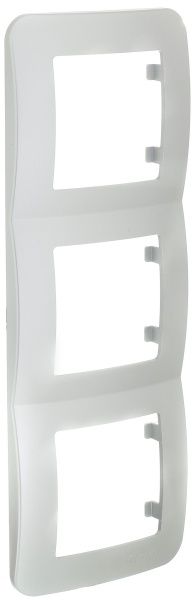 Рамка трехместная Makel Lillium Natural вертикальная серебристый