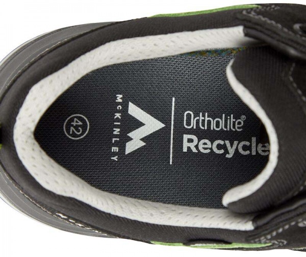 Кросівки McKinley Magmus AQX 422872-900057 р.46 EUR 46 29,5 см чорний