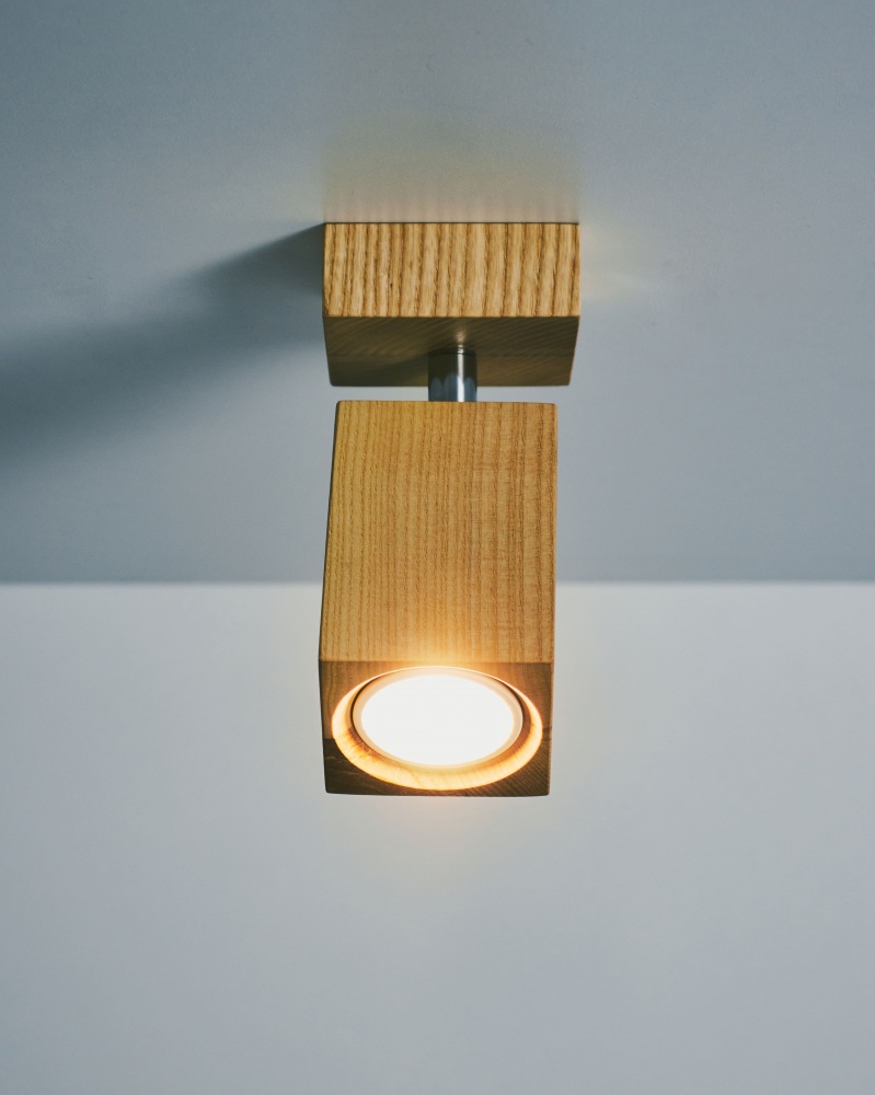 Спот Iterna Cube 1xGU10 ясень светлый LW061