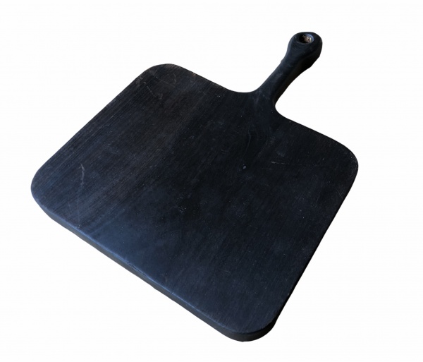 Доска сервировочная с ручкой с цельного дерева с обжигом 33х19 см Tarkus