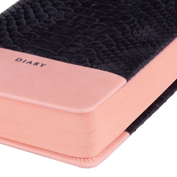 Ежедневник недатированный А5 Royalty черный/розовый YES