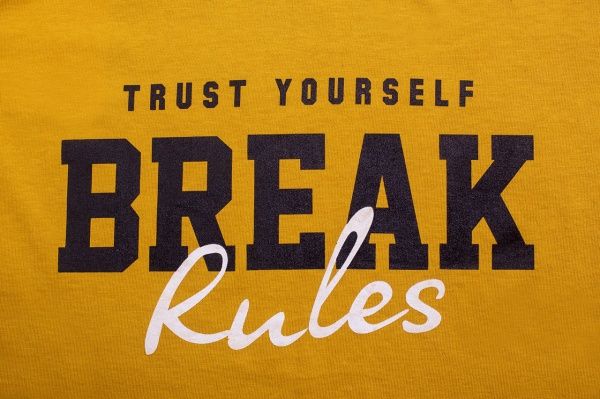 Футболка для хлопчиків Luna Kids з принтом Break р.128 жовтий 