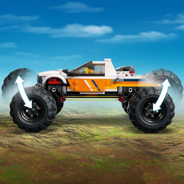 Конструктор LEGO City Пригоди на позашляховику 4x4 60387