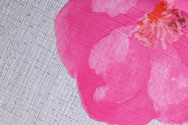 Скатерть Премиум на нетканной основе 140x200 см светло-серый с принтом УкрСкат 