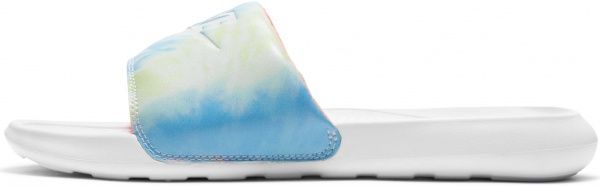 Шльопанці Nike Victori One CN9676-101 р. US 6 білий