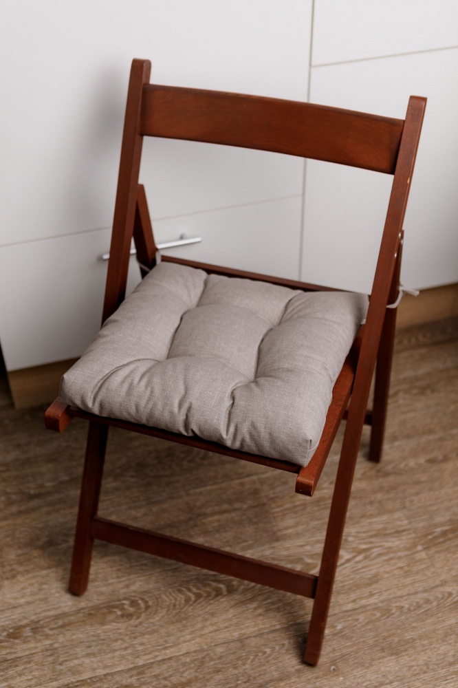 Подушка на стілець 40х40 Магнолія тауп Прованс