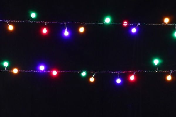 Электрогирлянда линейная внутренняя встроенный светодиод (LED) 48 ламп 2,4м Жемчужные шарики LDBL048M-10-C 