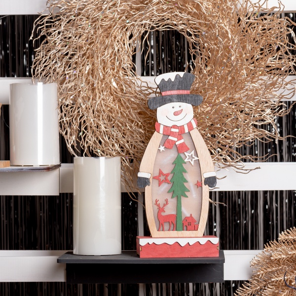 Декоративная новогодняя фигура Novogod'ko Дед Мороз светодиодная (LED) 28 см 