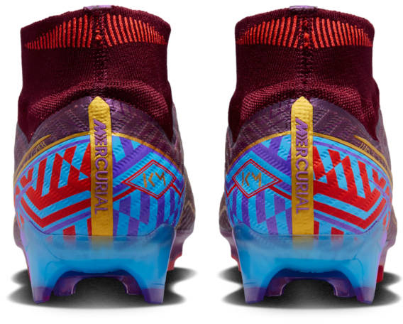 Бутси Nike ZOOM SUPERFLY 9 ELITE KM FG DO9342-694 р.42 червоний