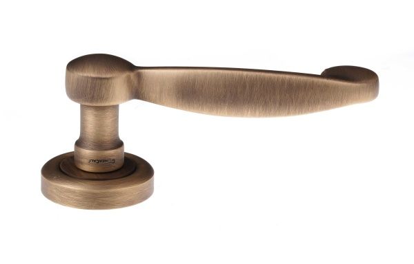 Ручка на розетці Linea Cali NOTA патина