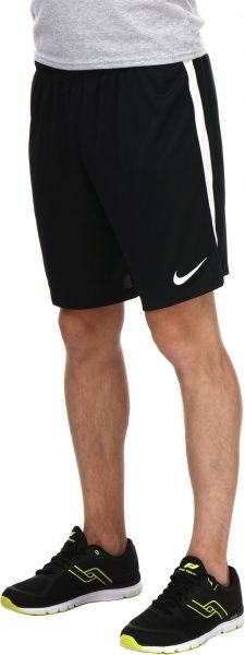 Шорти Nike M NK SQD SHORT K 807670-010 р. S чорний