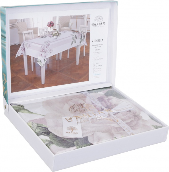 Скатерть Venesia 3D print 160x220 см бежевый с розовым Banian 
