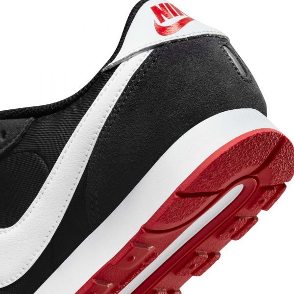 Кроссовки Nike MD VALIANT CN8558-016 р.36,5 черный