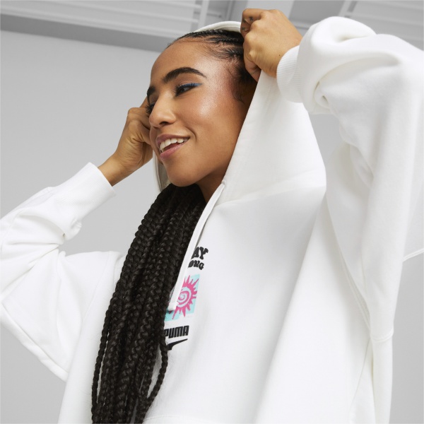 Джемпер Puma DOWNTOWN OVERSIZED GRAPHIC HOODIE TR 53836302 р. XS білий