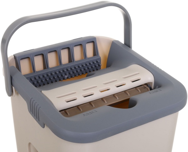 Комплект швабра и ведро с механическим отжимом для пола Fiora® SuperClean Compact 32 см 