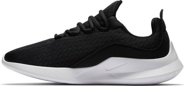 Кросівки Nike WMNS VIALE AA2185-003 р.7,5 чорний