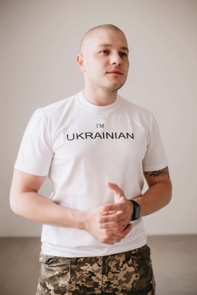 Футболка LOGOS з чорним написом Ukrainian 04-09-00-0007 р.L молочний