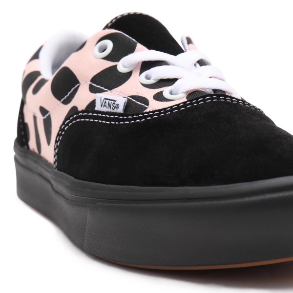 Кеди Vans UA ComfyCush Era (Mixed Cozy) VN0A5DYB9KD1 р.US 5,5 чорно-рожевий