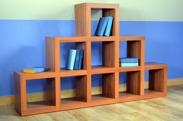 Стелаж для книг Inteo Кубус Гірка 3 1750x1070x290 мм горіх 